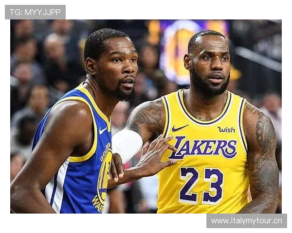 NBA赛场全解析:关键数据与球员表现深度剖析 NBA赛场全解析:关键数据与球员表现深度剖析